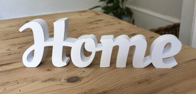 Weiß Home Wort freistehend Dekor Ornament Schild Neu Zuhause Geschenk Dekoration