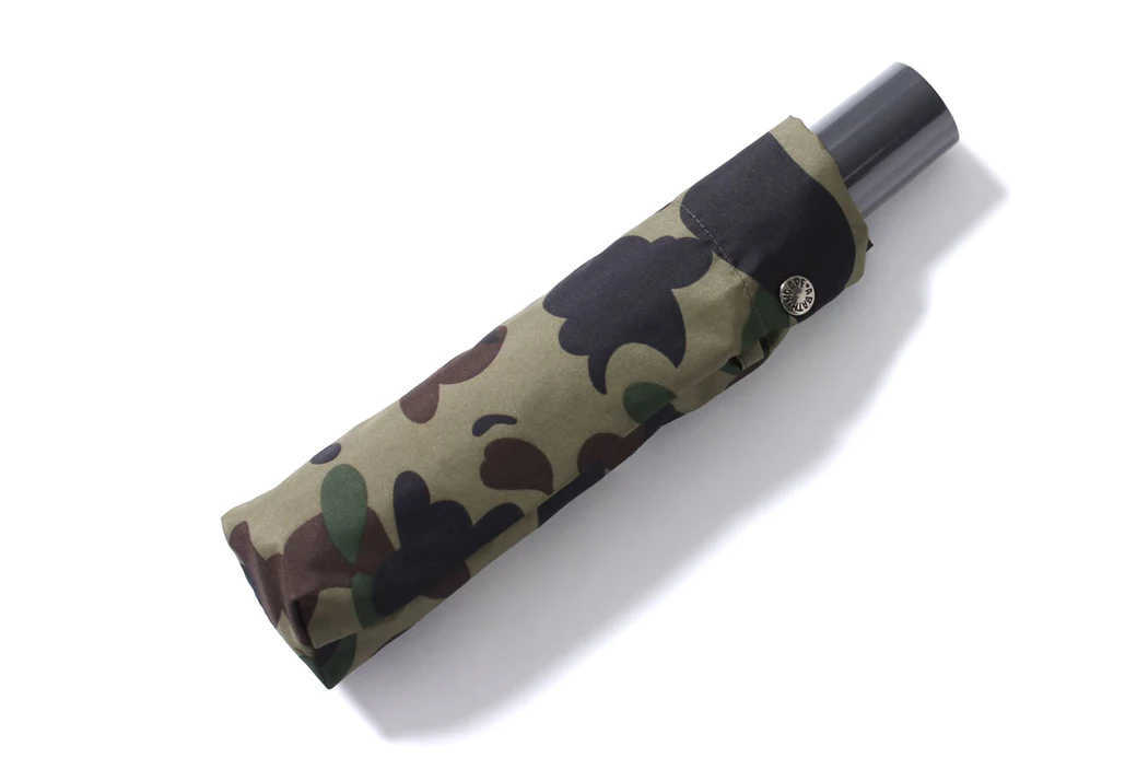 A BATHING APE Folding Umbrella 2023 Model 1ST CAMO Pattern A BATHING APE Folding Umbrella 2023 Model 1ST CAMO Pattern