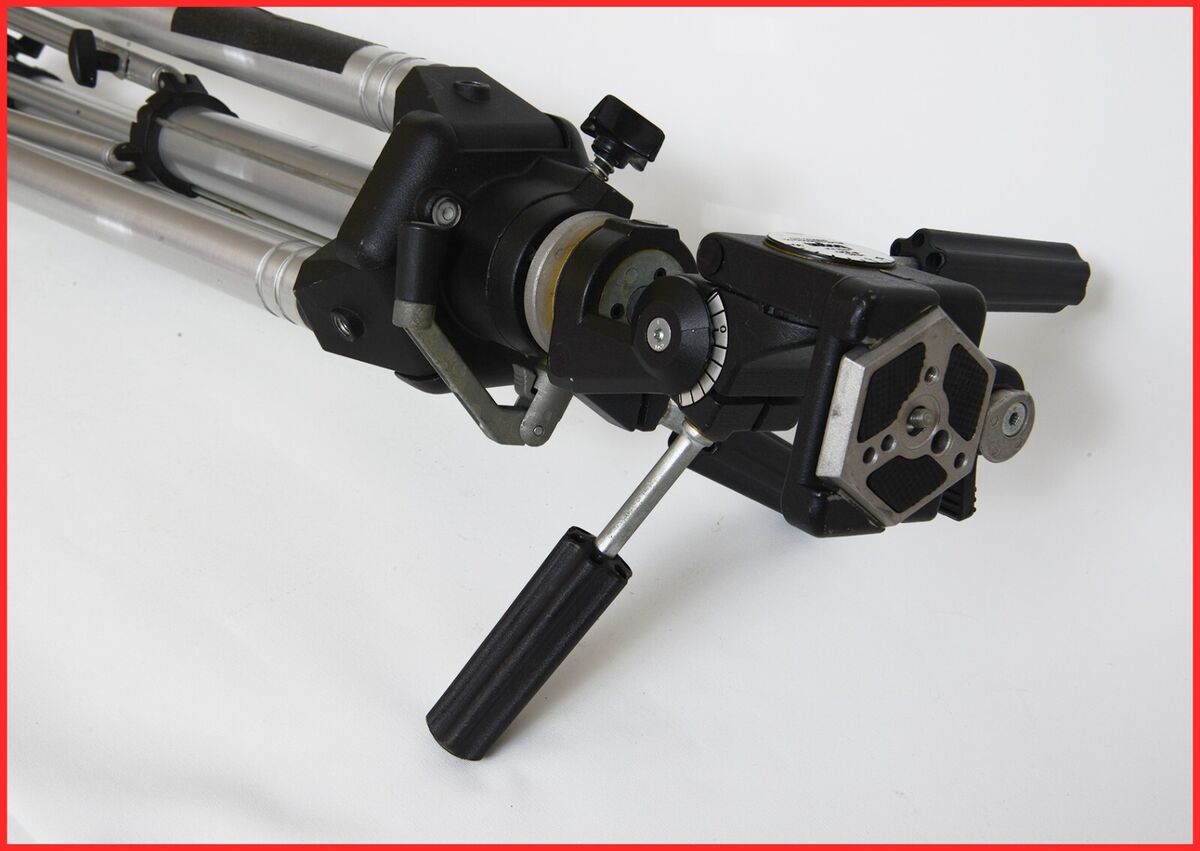 Bogen 3035 Tripod w/ 3047 Head Nice Clean Condition free Bogen 3035 Tripod w/ 3047 Head Nice Clean Condition free