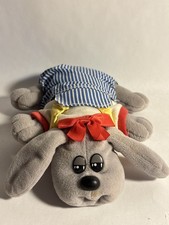 VINTAGE 1986 Pound Puppy Newborns in original Overalls accessory rare