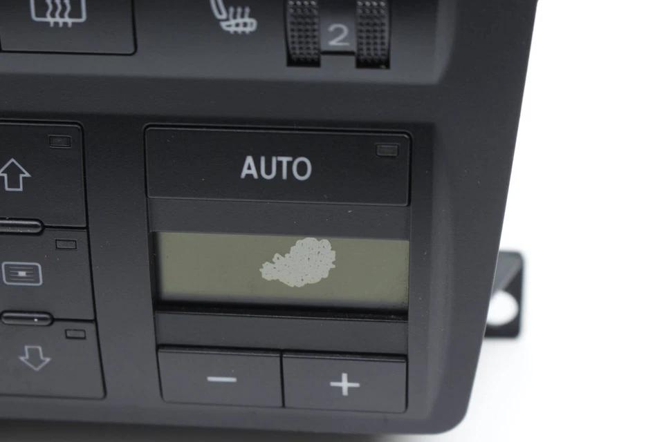 2000-2002 AUDI A8 QUATTRO 4.2L - AC климат-контроль / блок температуры 4D0820043Q - Изображение 2 из 4