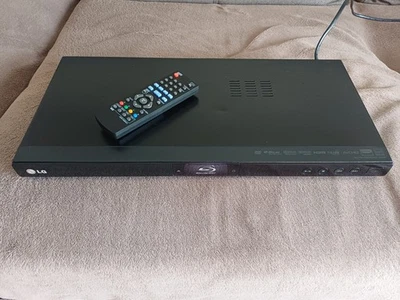 Lecteur blu ray LG BD350 avec sa télécommande - Photo 1/4