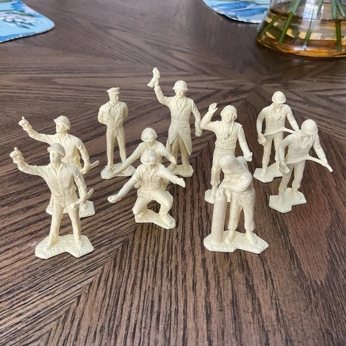 Vintage MARX 1960’s Set of 10 Cream Color CAPE Canaveral Ground Crew Figures