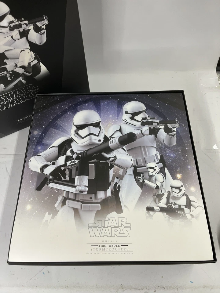 Hot Toys Star Wars First Order Stromtroopers 1/6 Scale 12" Action Figure Set... - Image 2 of 4