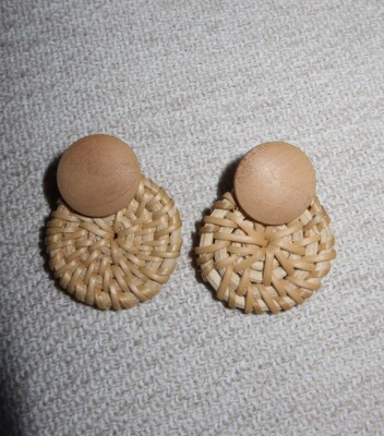 Local Eclectic Summer Straw Raffia Round Earrings