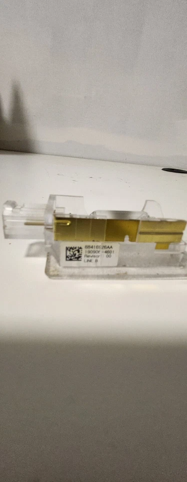 Dodge Charger 2012-2022 3,6 L puerta trasera izquierda lado conductor luz cortesía lámpara OEM Foto 4 de 4