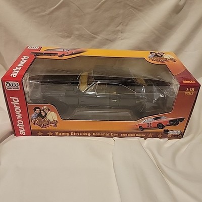 ジョーオーダーページ Autoworld Happy Birthday General Lee 1/18 silver screen edition | eBay