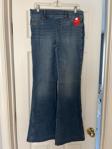 Spanx EveryWear Pull-on Flare Jeans Vintage Indigo Petite Large - Picture 3 of 6