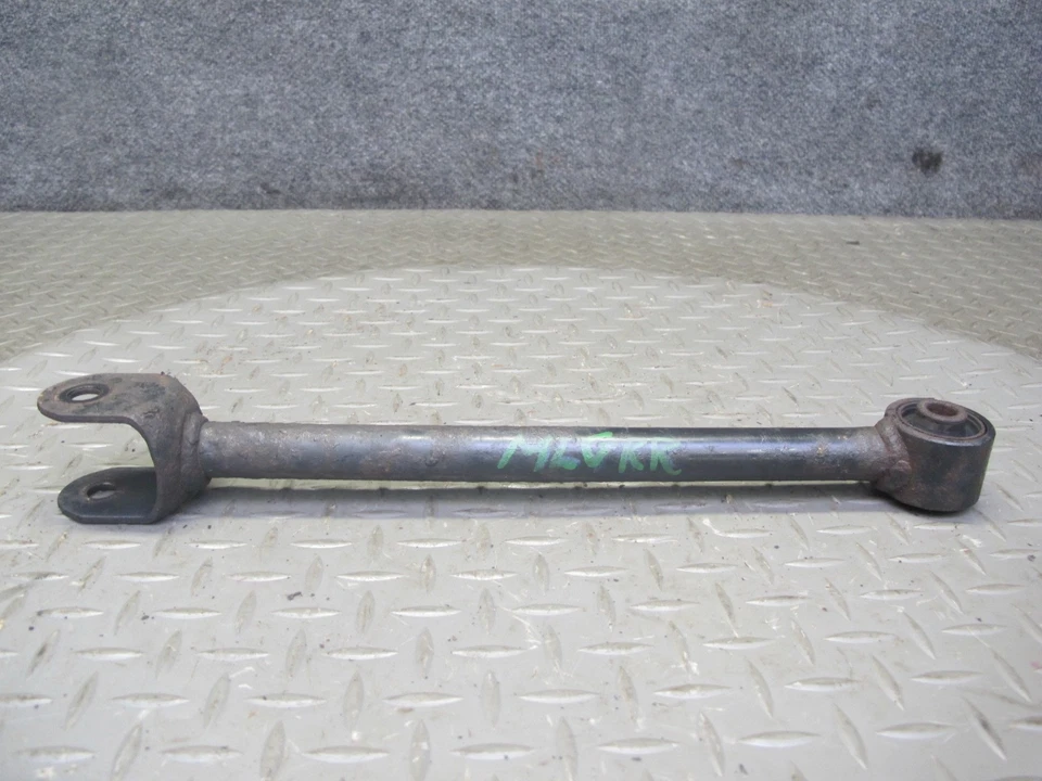 98-05 LEXUS JZS160L GS400 GS300 SET OF 2 REAR LEFT & RIGHT LOWER CONTROL ARM OEM - Image 3 of 4