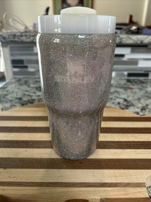 STANLEY The Quencher H2.0 Tumbler 20 oz Epoxy Resin Glitter