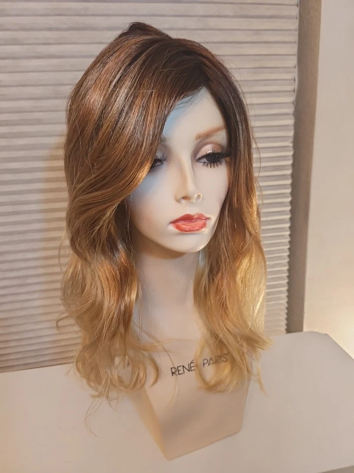 Peluca Callie de AMORE en color derretido puesta de sol, atada a mano, nueva con etiquetas Foto 2 de 4