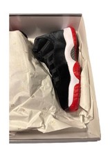 Nike Air Jordan 11 Retro Bred Velvet DB5457-061 Womens Size 11 WMNS 9.5 Men s