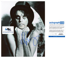 ALICE COOPER AUTOGRAPH SIGNED 8x10 PHOTO ACOA