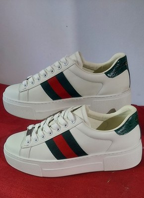 Womens size 8.5 Mens size 7 Gucci Ace Web White Low-Top Sneakers.