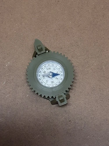 Vintage 1973 GI Joe Adventure Team Training Center Compass