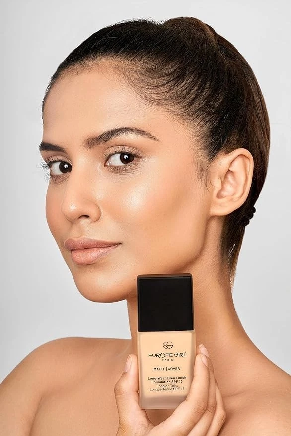 EUROPE GIRL Matte Cover Foundation For Combination Skin Type Liquid - 160 (Mediu - Image 3 of 4