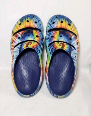 KEEN Yogui Arts Rainbow Tie-Dye Clogs Men’s 10 / Women’s 12 Keen Clogs Men SZ 10 Yogui Arts Tie Dye Waterproof Outdoor  main image 3