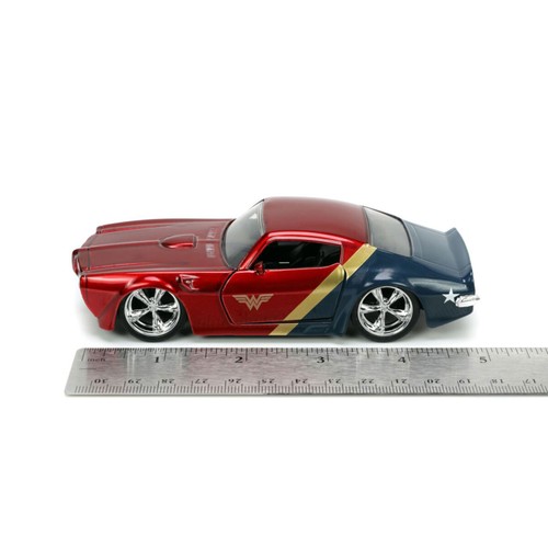 1:32 Jada Hollywood Rides - DC Comics - 1972 Pontiac Firebird with Wonder Woman - Picture 3 of 3