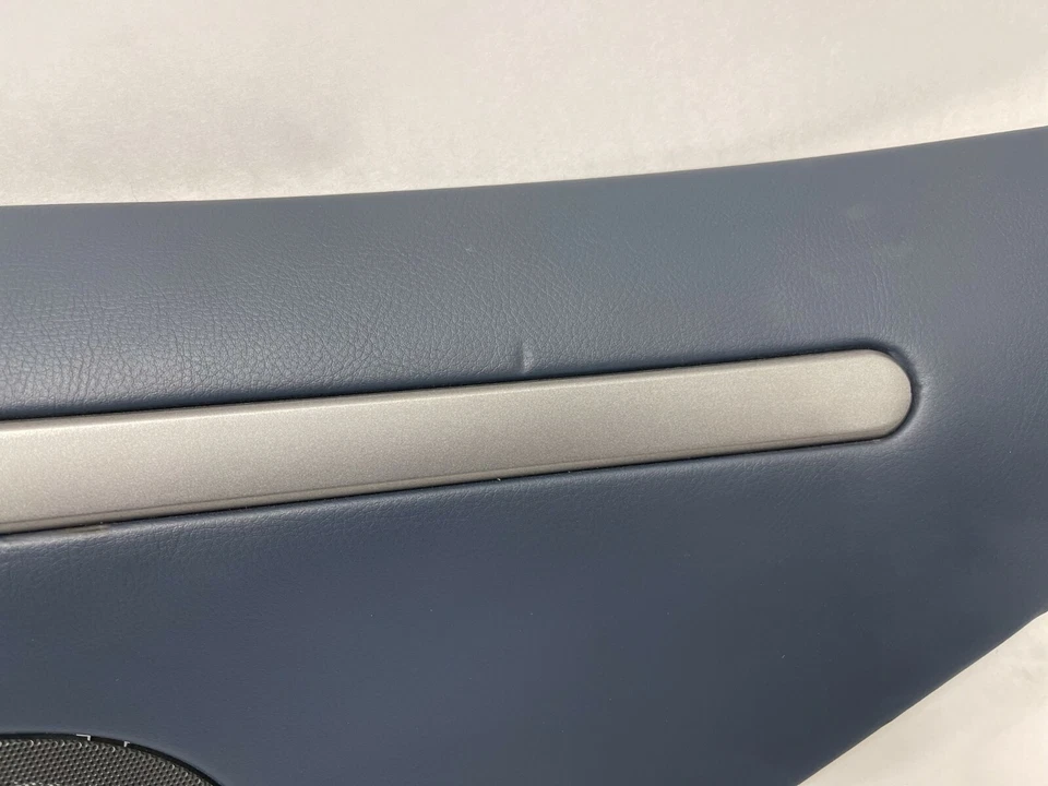 Maserati Coupe GT 2005-2007 parte trasera derecha lado del pasajero cubierta superior panel moldura OEM Foto 4 de 4