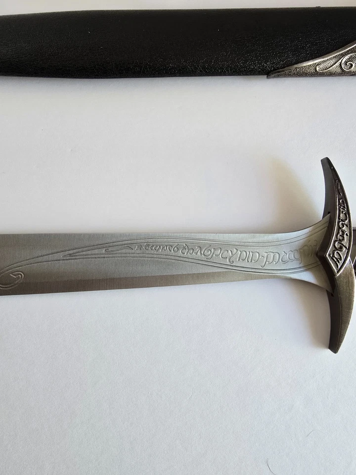 Lord of the Rings Sting Sword w/ Scabbard – 24” Full Metal Blade - Image 2 of 4