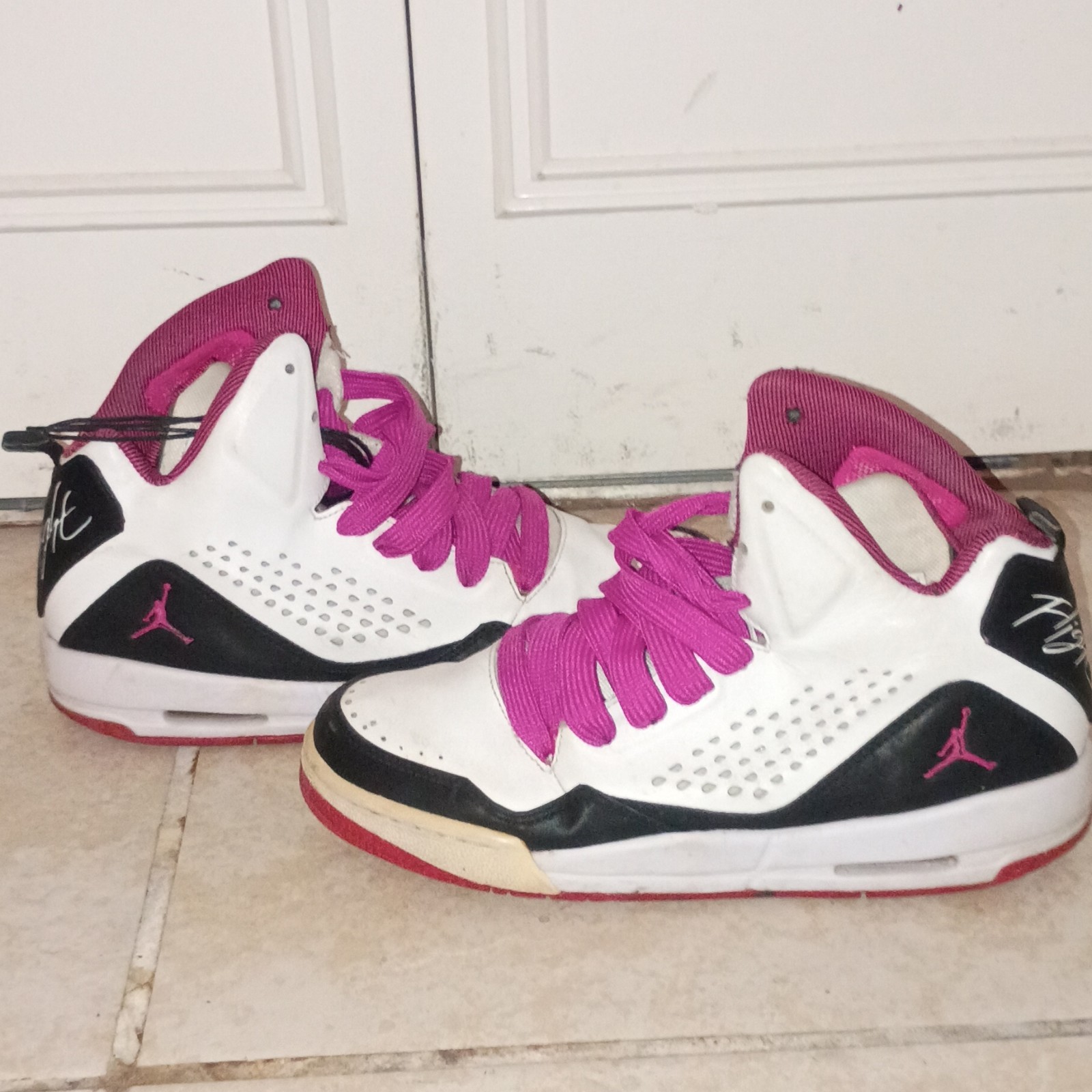 Jordan Air Jordan Boys' High Top Sneakers White Pink Black Size 7Y 630611-119
