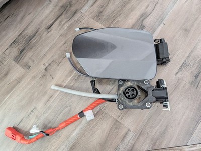 2021 Toyota Prius Prime OEM EV Charging Port Assembly Charge Door Lid Cable