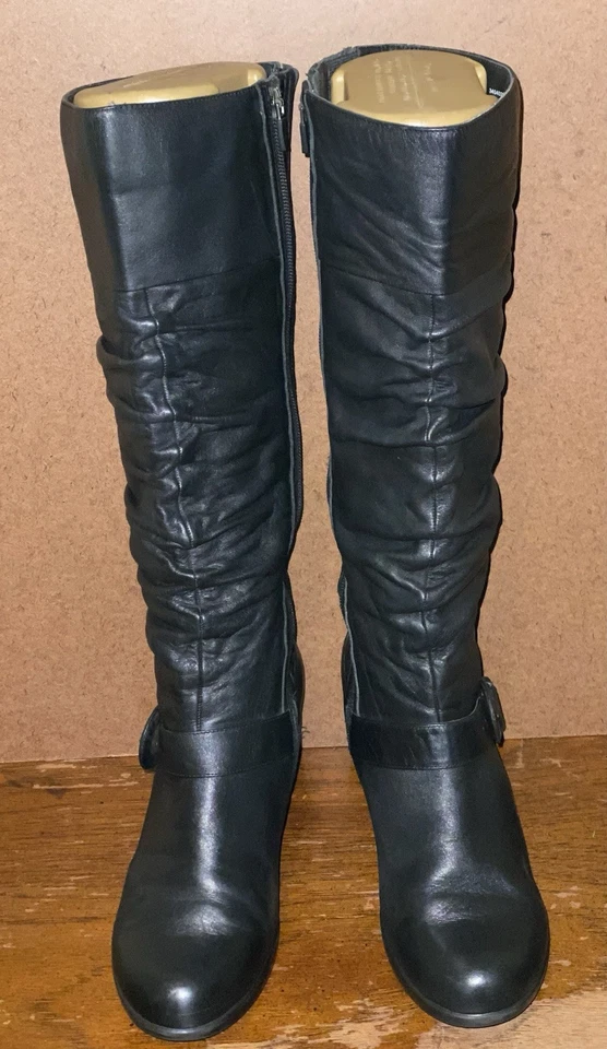 Botas altas femininas de couro preto Dansko Brielle tamanho UE 40/EUA 9,5 3404020200 - Imagem 2 de 4