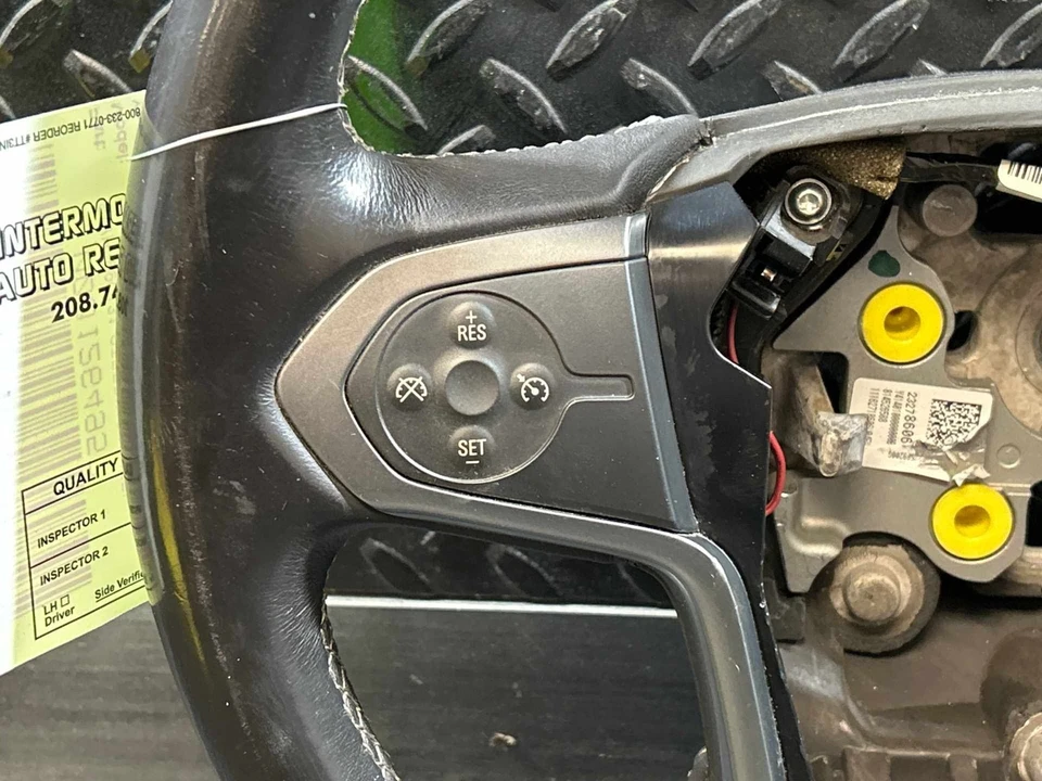 Volante 14-19 SILVERADO1500 Foto 2 de 4