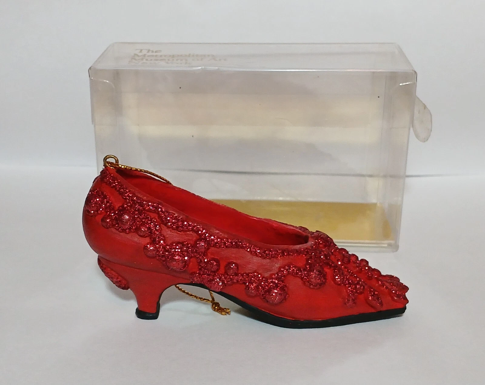 DIOR Roger Vivier METROPOLITAN MUSEUM ART chaussure pailletée années 50 ornement de Noël