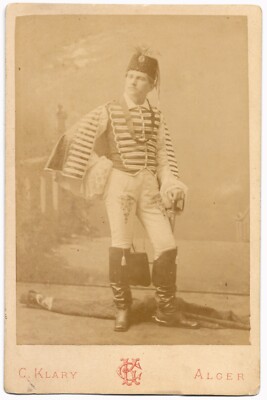Foto Kabinett Mann im Husarenanzug Ball Kostüm Algier ca 1870 Klary Algerien