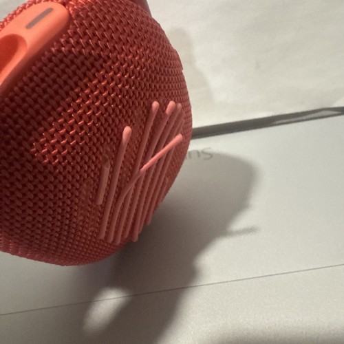 JBL Clip 4 Bluetooth (Red) - Picture 6 of 8