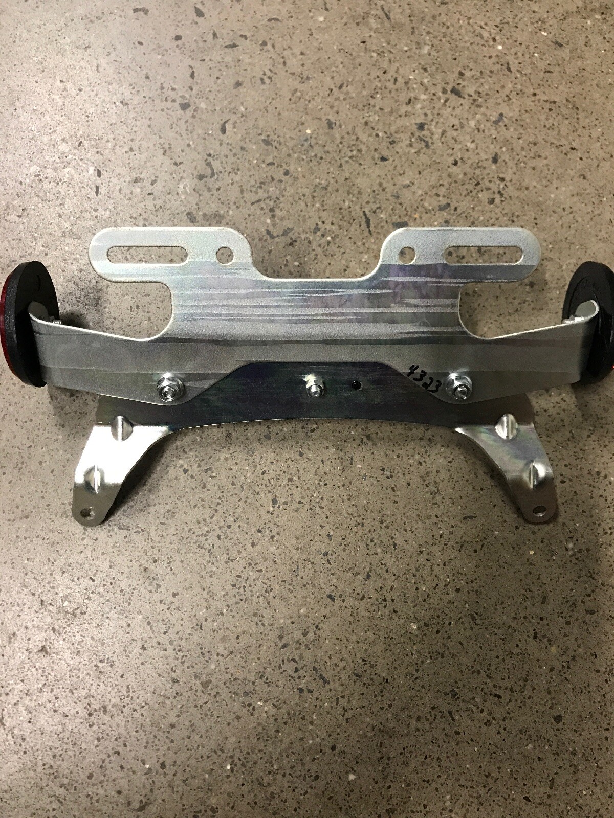 UNIVERSAL ATV/UTV LICENSE PLATE MOUNT RZR X3 MAVERICK OUTLANDER RANGER