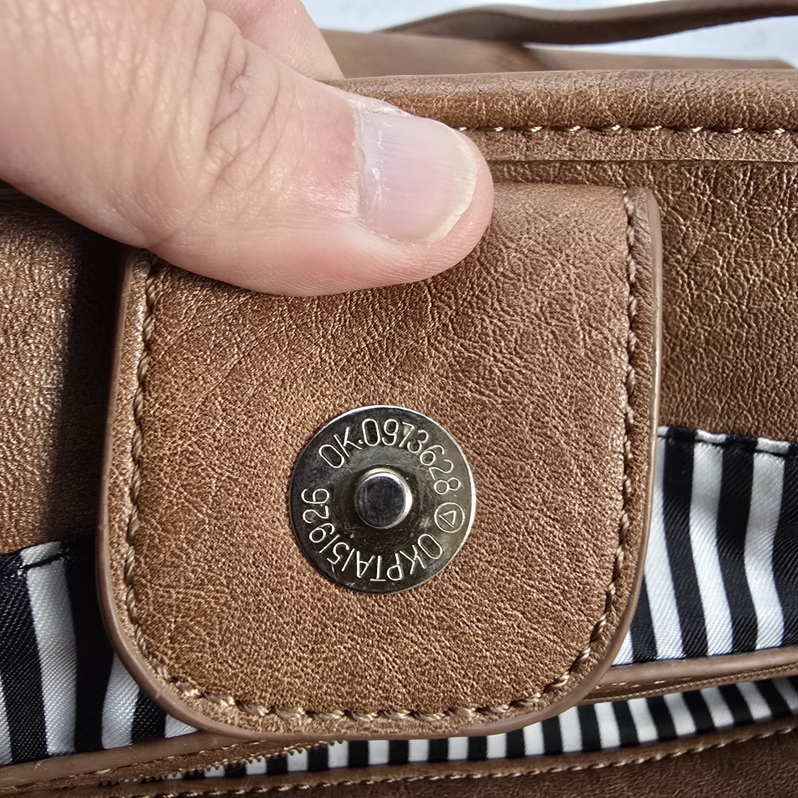 Urban Expressions Brown Faux Leather Tote Handbag Large Shoulder Bag  thumbnail 5