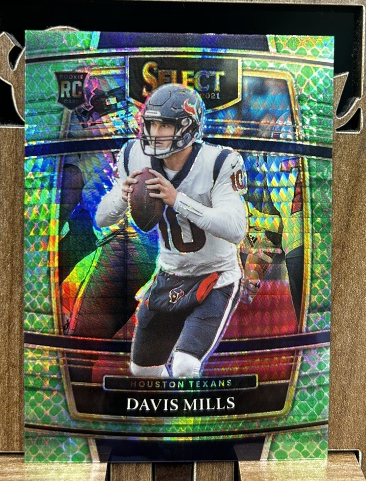 2021 Panini Select Concourse Dragon Scale Prizm /89 Davis Mills #65 Rookie RC