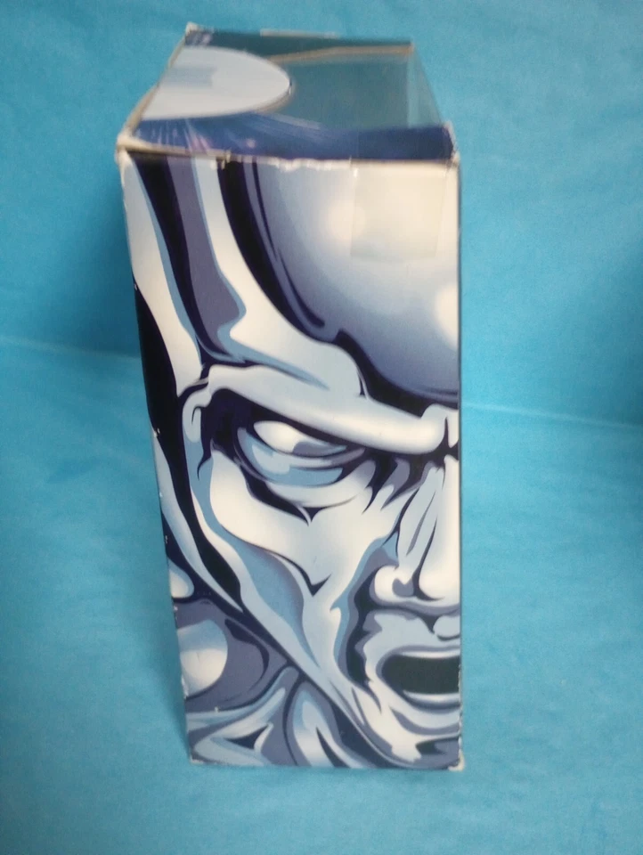 Marvel Legends Titanium Series Die-Cast Silver Surfer - 2006 - Image 3 of 4