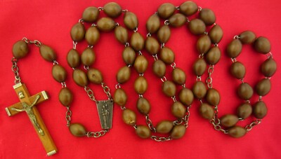 Vintage FAMILY Rosary FAMILY THAT PRAYS TOGETHER STAYS TOGETHER Center LARGE