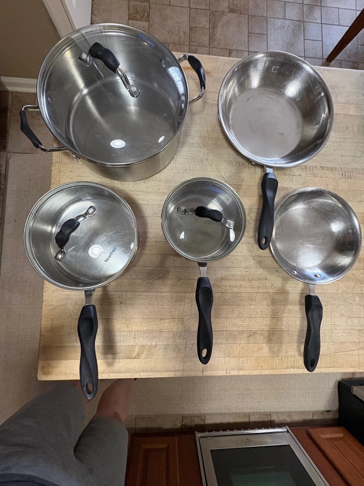 8 pcs WearEver Cookware Set w/Glass Lids & Ergonomic Handles Stainless
Opens in a new window or tab