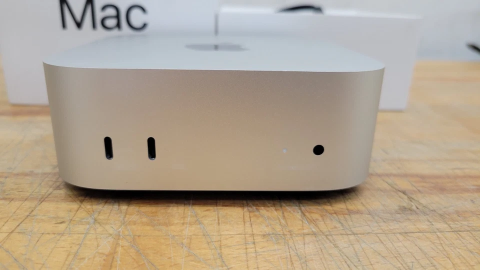 Apple Mac Mini Desktop w/ M4 Chip, 16GB RAM/256GB SSD MU9D3LL/A - Image 2 of 4