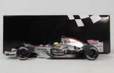 Minichamps McLaren Mercedes MP4/21 Lewis Hamilton Test Jerez 2006 1/18
