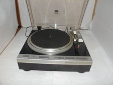 DENON DP-47F FULL AUTO RECORD PLAYER