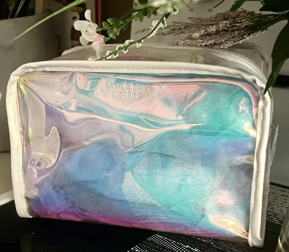 Bolsa cosmética Bath & Body Works rosa irredescente bolsa de maquiagem bolsa de higiene 8"x4"x5" - Imagem 2 de 4