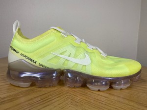 nike vapormax 2019 cream