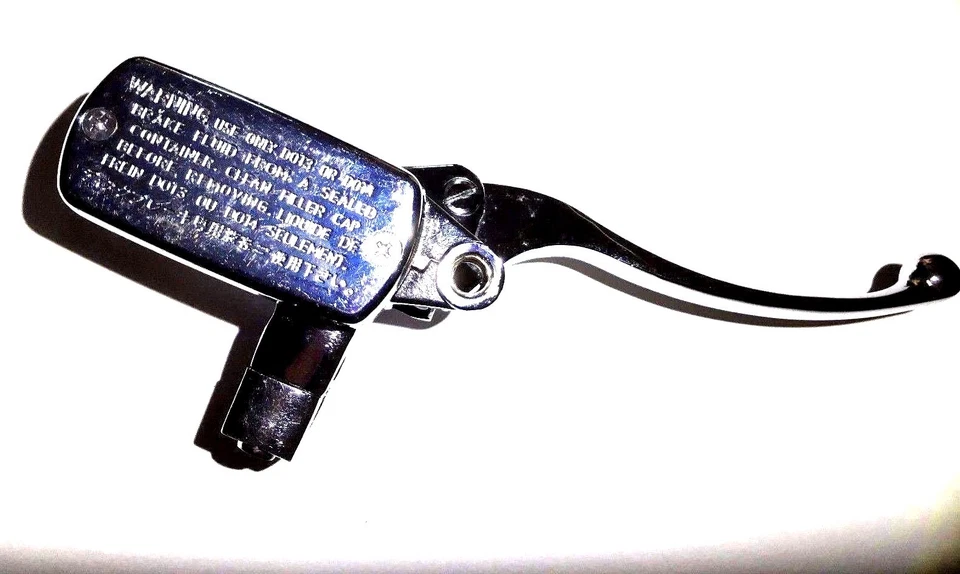 CILINDRO DE FRENO MAESTRO CROMADO YAMAHA ROYAL STAR VENTURE XV 1700 ROAD STAR XV 1600 Foto 4 de 4