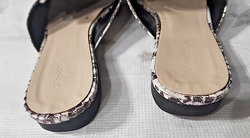 Qupid Women's Snake Skin Leather Pointy Toe Slip-on Slides Gold Accent Size 6 - Picture 4 of 8
