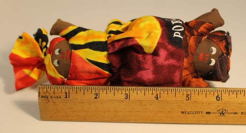 6.5 In Long Cloth Topsy Turvy Black Flip Doll From Port Antonio Jamaica - Picture 6 of 6