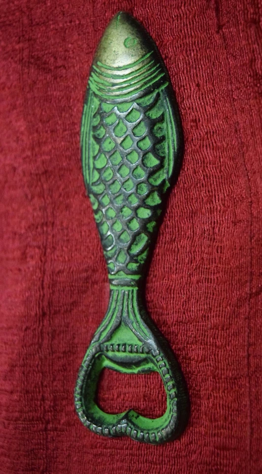 Set of 02 Pieces Nautical Fish Shape Soda Opener Brass Table Decor Furnish VR9R - Image 4 of 4