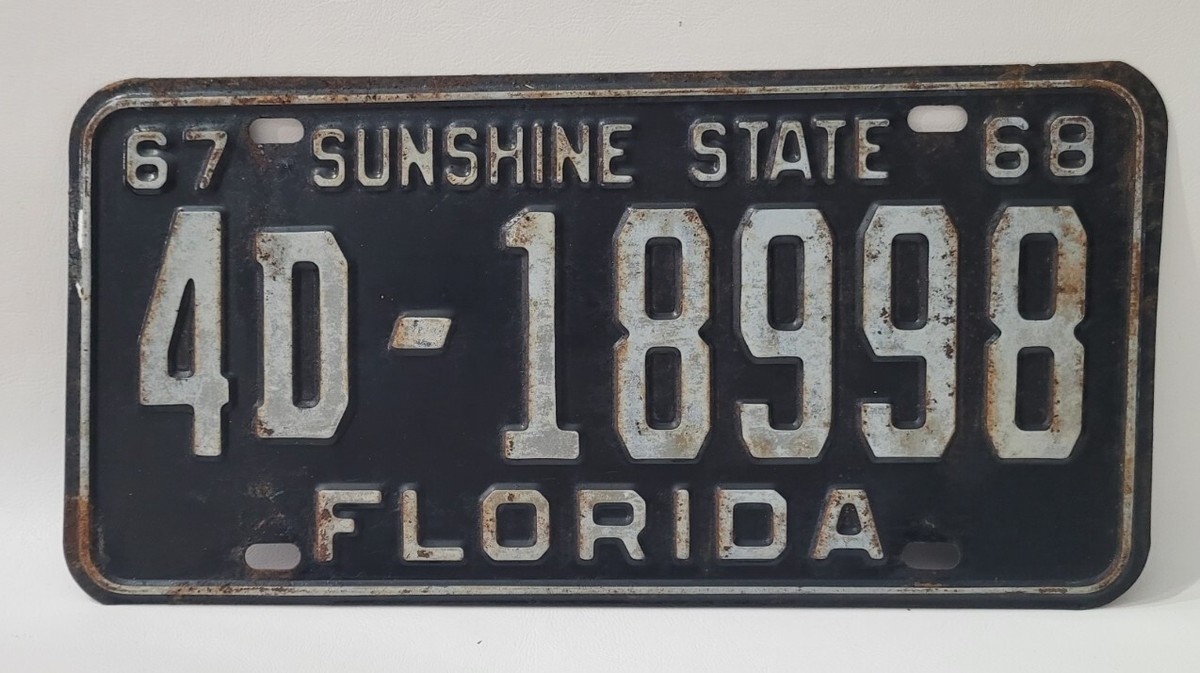 1967-68 Florida Sunshine State License Plate 4D-18998 Black Metal