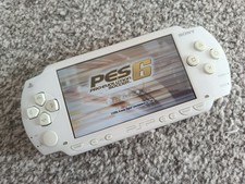 Sony PSP/PlayStation Portable White Model 1003 - VGC console only fully working