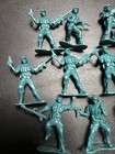 Lot Of 10 Teal/Green Army Men 1.5” Plastic Toy Soldiers JA-RU800520 — photo 3