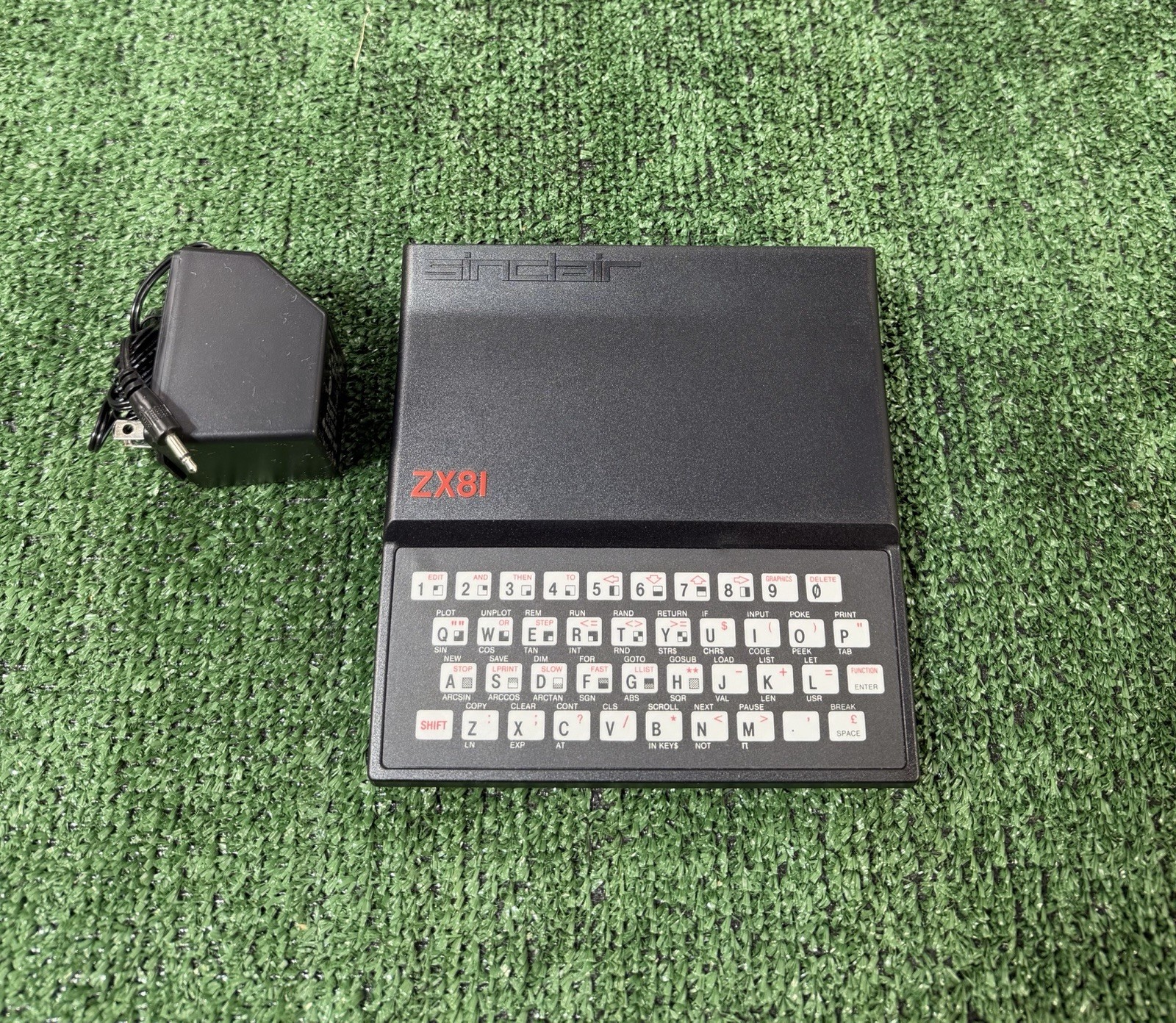 Sinclair ZX81 Personal Computer Vintage Tested MINT CONDITION
